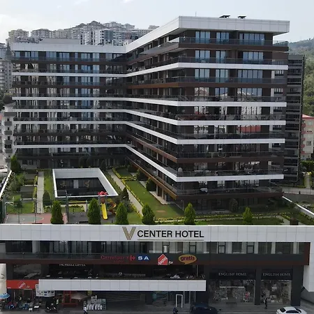 V Center Hotel 4*